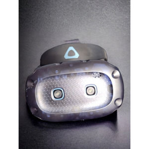 HTC Vive Cosmos Elite VR Headset Kit + 2 Controllers & 2 Base Stations